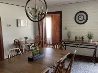 Covered Deck with Tub on 200 acres; 10 min from Ellicottville / Holiday Valley 曼斯費爾德酒店