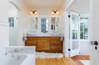 The Claremont District Luxury Residence Hotels in Berkeley