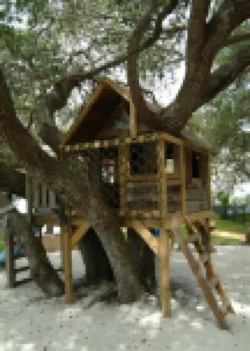 Magical Waterfront Home, Sunsets,Guest House, Beach, Dock, game room, Playground