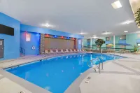 Clarion Inn Des Moines Airport - Pool