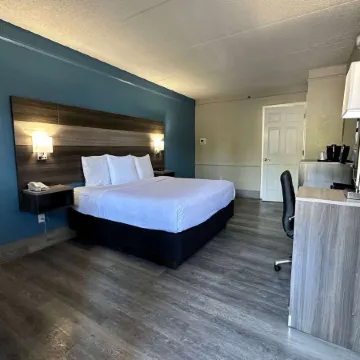 Days Inn by Wyndham San Diego Vista