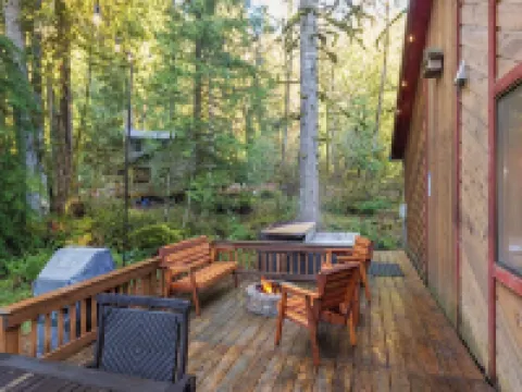 MTN Cabin-Hot Tub-Fire Pit-Games-Sleeps 10!! ウェルチズのホテル