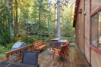 MTN Cabin-Hot Tub-Fire Pit-Games-Sleeps 10!!