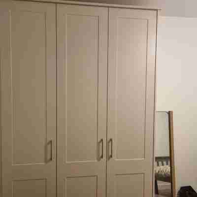 Mills Perfect Location Rooms