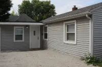 1 bed1 bath house, less than 1mile to Union Hospital Hoteles cerca de Instituto de Tecnología Rose-Hulman