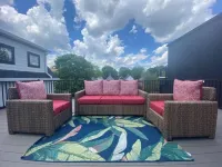 New Luxe Reno W/Hot Tub & Roof Top Terrace!