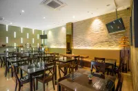 The Batik Hotel - Aamiainen
