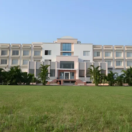Sobti Continental Hotel