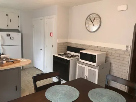 Cozy Home near College of Wooster