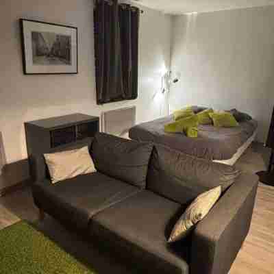 Studio 33, centre-ville, proche gare Others