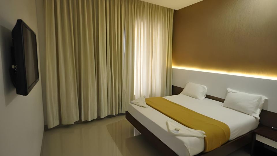 Vijey Hotels