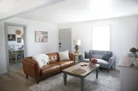 The Soar House /Family Space/Clean/New 3bd/2ba in peaceful Spring Hill