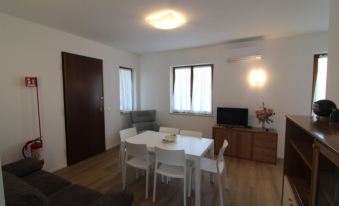 Renovated Villa with Private Fenced Garden