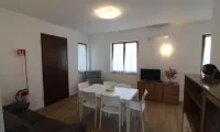 Renovated Villa with Private Fenced Garden Các khách sạn ở 