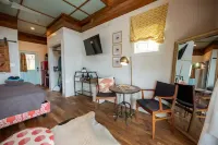 H2OMG - WIE Houses - Pod Messi