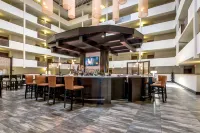 DoubleTree by Hilton Montgomery Downtown - Quầy bar