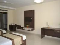 Hotel Allum Hotels near HST Shopping Complex