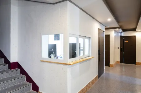 Goheung Nokdong Sammi Отели в г. Кохын