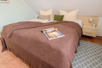 Vacation for 2 adults ideal for cycling on Usedom - Bed & Bike certificate Hotel a Loddin