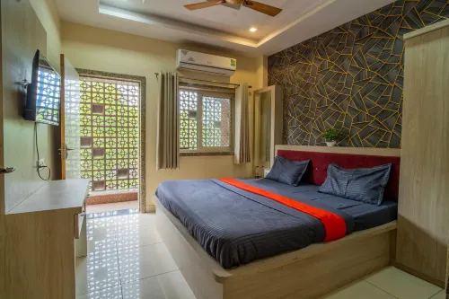 Majestic Hotel and Restro