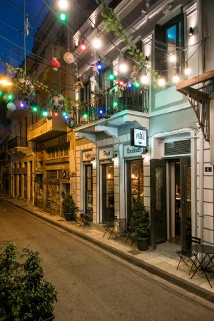 The Frogs_Guest House Отели рядом с достопримечательностью «Храм Гефеста»