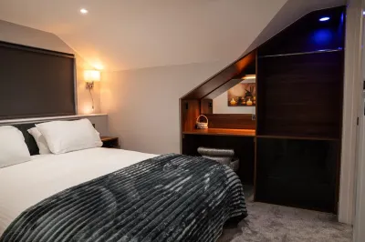 Chestnut Retreat a Stunning Annex Apartment Hotels in Durkar