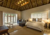 Pierneef's Kraal Hotels in Lynnwood Manor