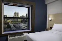 Holiday Inn Express & Suites PITTSBURGH NORTH SHORE by IHG Các khách sạn gần Allegheny County Courthouse