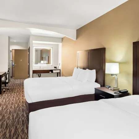 Comfort Suites Portland Airport