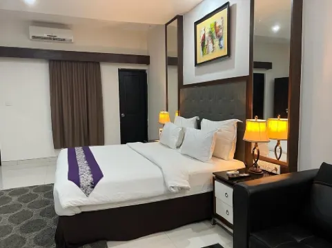 Ayla City Hotel