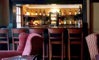 Granny Mouse Country House & Spa - bar