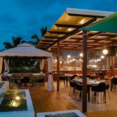 Ikala Galapagos Hotel Отели рядом с достопримечательностью «Баия Тортуга»