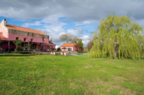 Casa Das Jardas Hotels in 