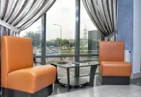 East Time Hotel