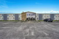 Travelodge by Wyndham Sarnia
