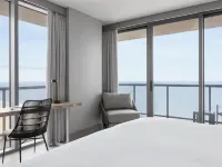 Marriott Virginia Beach Oceanfront Resort Отели рядом с достопримечательностью «Пляж Сандбридж»