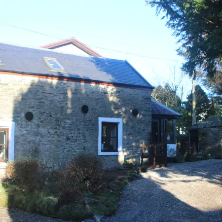 Yewtree Cottage - 'The Art House' and Garden