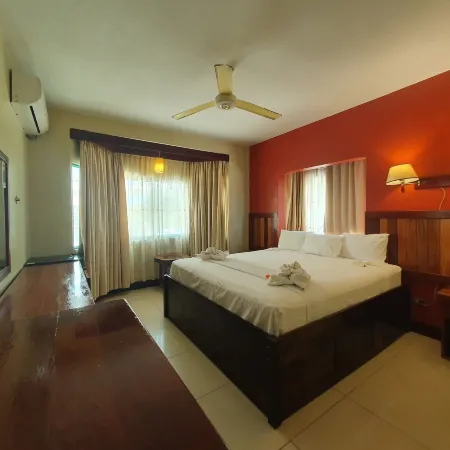Caye Caulker Plaza Hotel Отели рядом с достопримечательностью «Остров Кей Колкер»