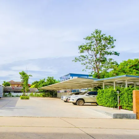 The Rich Hotel