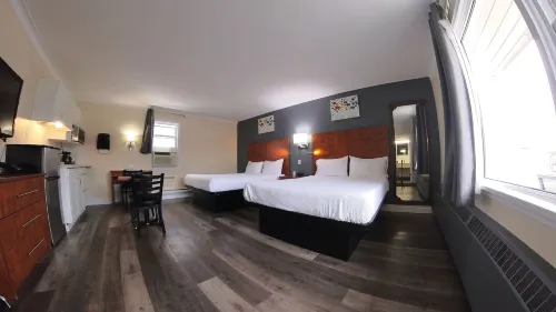 Moonlight Inn and Suites Sudbury Hotels in Sudbury