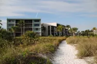 Gulf Front Sanibel Condo with Spectacular Views