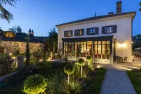 Hôtel Villa Alexandre Hotels in Saint-Jean-d'Ardières