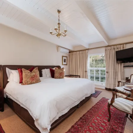 Maison Chablis Guest House
