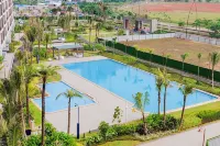 Warm and Simply Studio Apartment at Sky House BSD