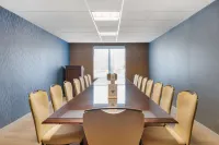 Comfort Inn & Suites Danbury-Bethel Hotels in Danbury