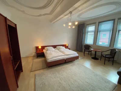 Passage 84 - Hotel & Café Hotel a Meinhard