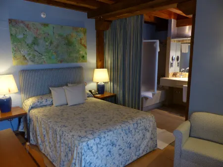 Hosteria del Arco Отели в г. Торре-Валь-де-Сан-Педро