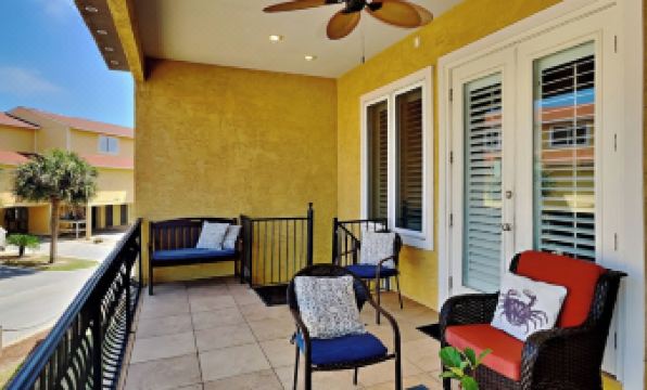 Regency Cabanas #G16