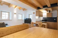 Chalet le Grazie Hotels in Alleghe