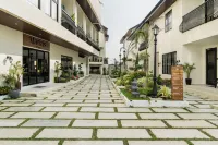 Bayandati Resort Hotels in Morong